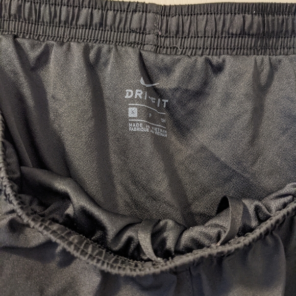 Women's Nike shorts S - Picture 3 of 4